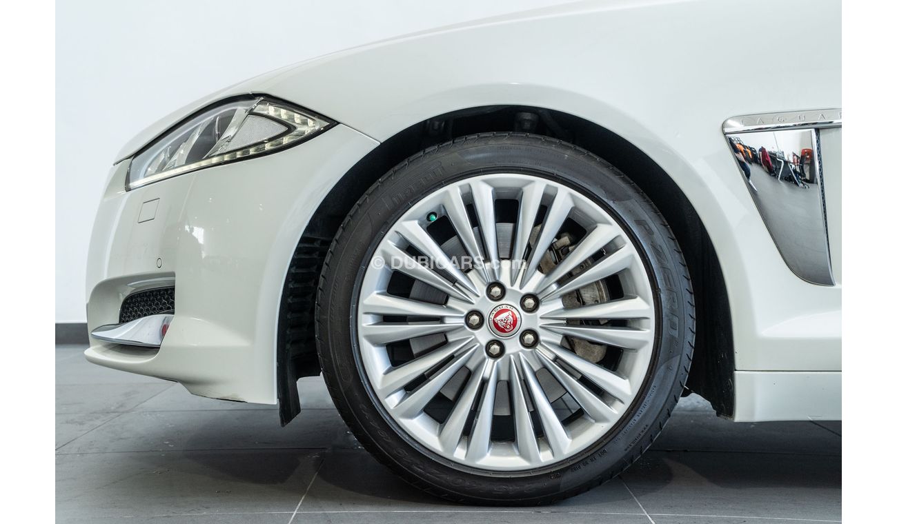 Jaguar XF 2015 Jaguar XF 3.0L V6 Supercharged Premium Luxury Edition / Extended Jaguar Warranty