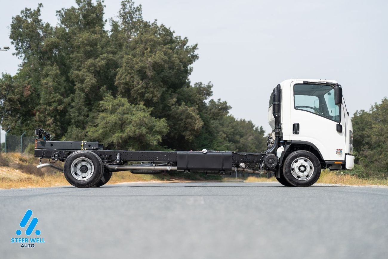 إيسوزو NQR 2025 Bare Chassis | GCC Specs | 0 KM |7 Ton | Brand New Condition
