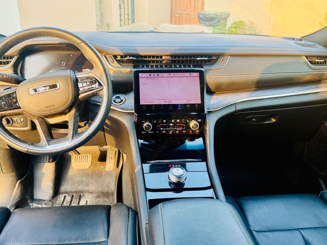 جيب جراند شيروكي Overland 3.6L