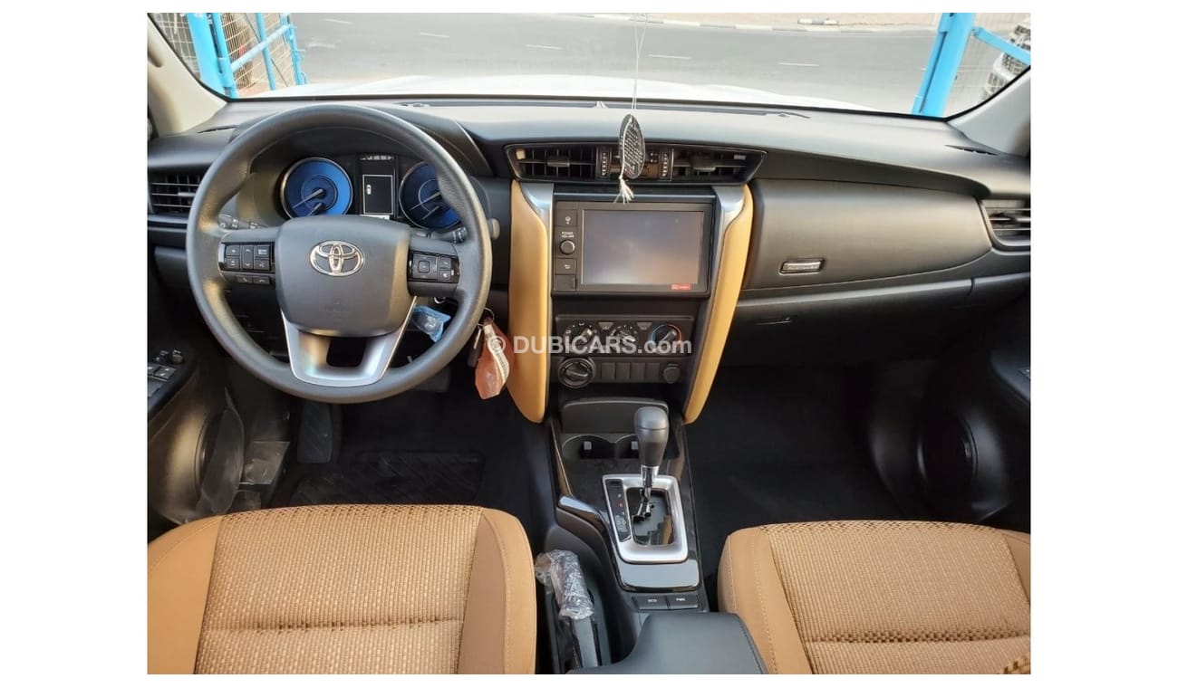 تويوتا فورتونر Toyota Fortuner GX A/T 4X2 2.7L V4 2022 MODEL WHITE COLOR