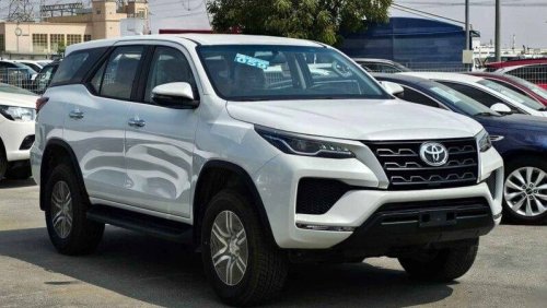 تويوتا فورتونر Toyota fortuner 2.7L petrol 2023