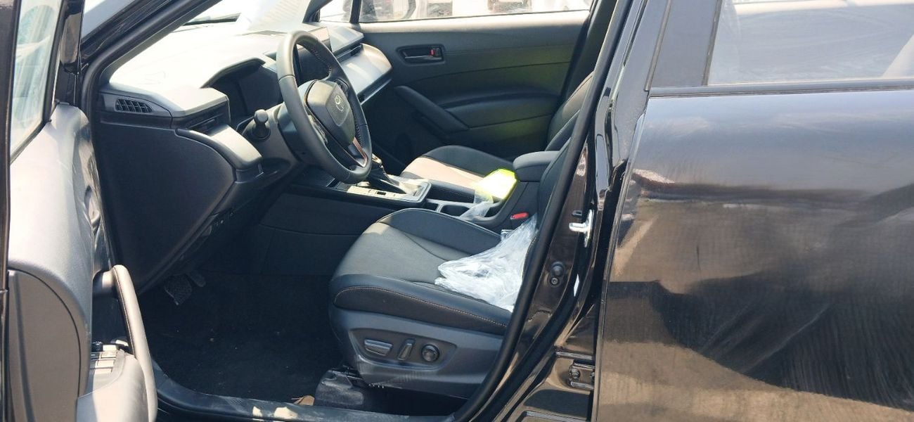 تويوتا كورولا كروس Toyota Corolla Cross Elite 2.0L HEV 2026YM