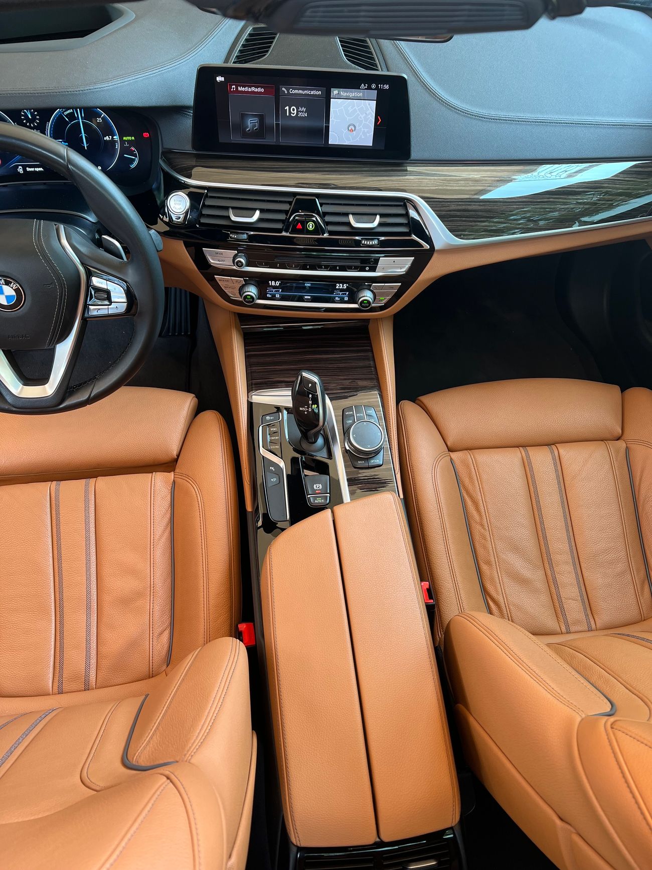 بي أم دبليو 540i