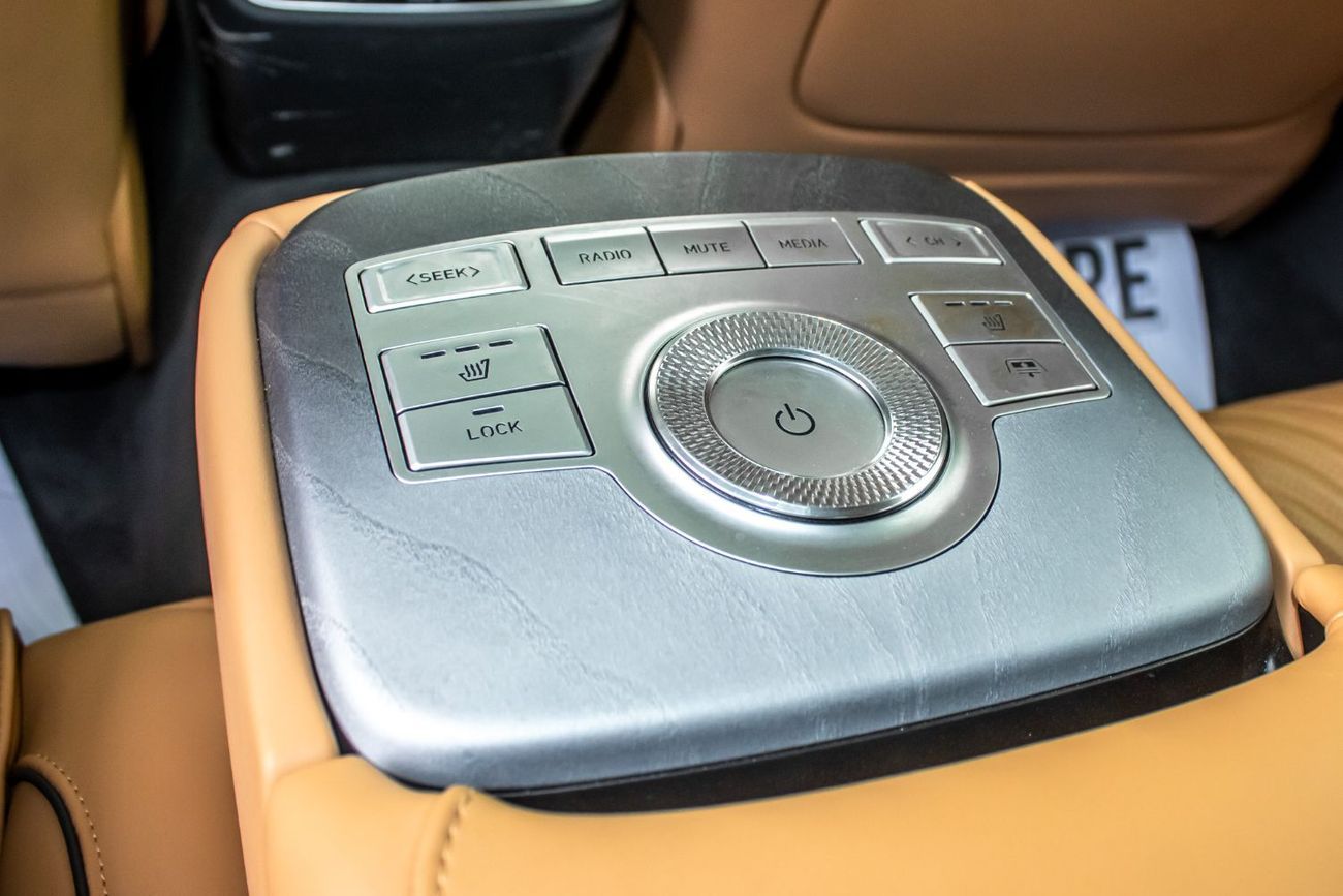 Genesis G80 Platinum 2.5L RWD