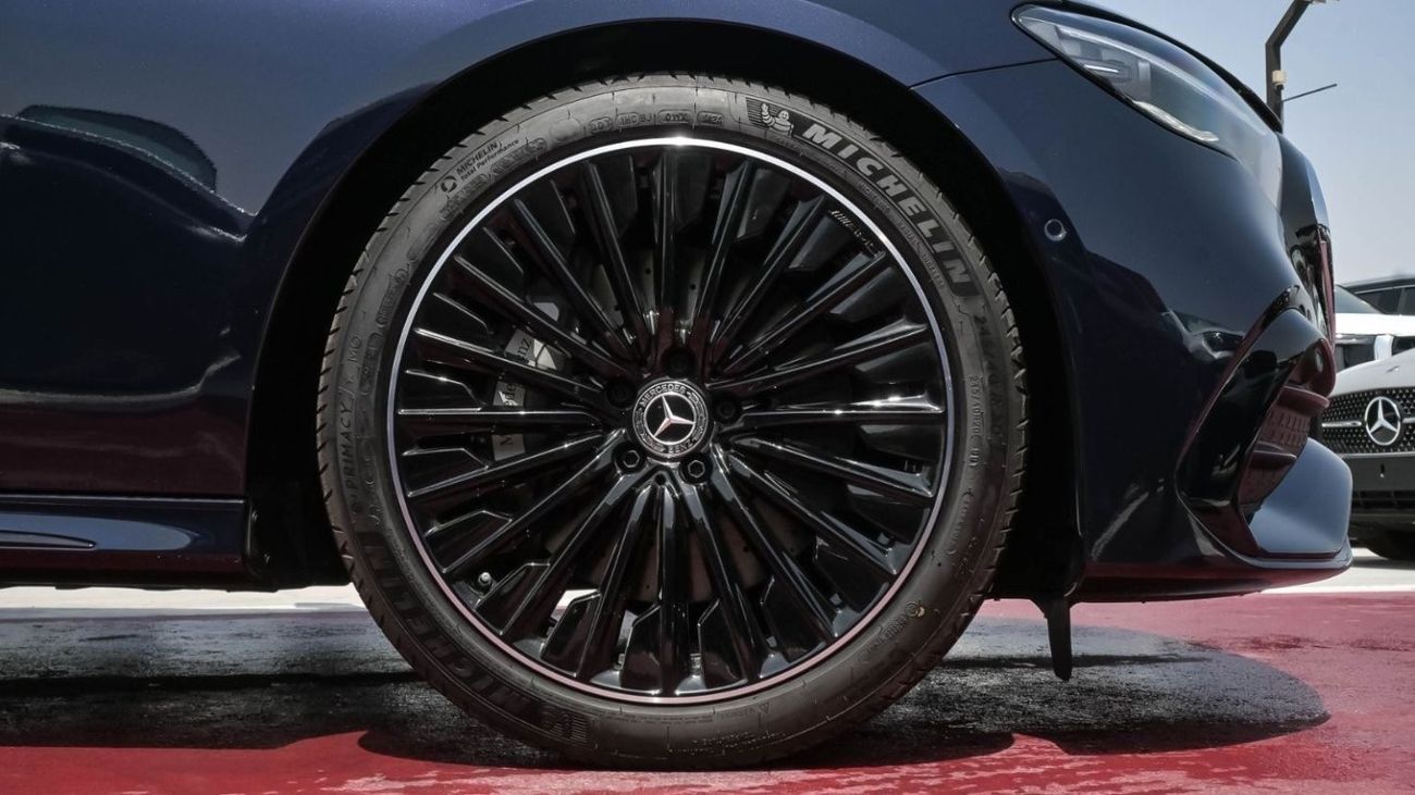 مرسيدس بنز E200 Mercedes-Benz E200 Premium Plus | AMG Night Package | Hyper Screen | Fully Loaded 2024 Brand New