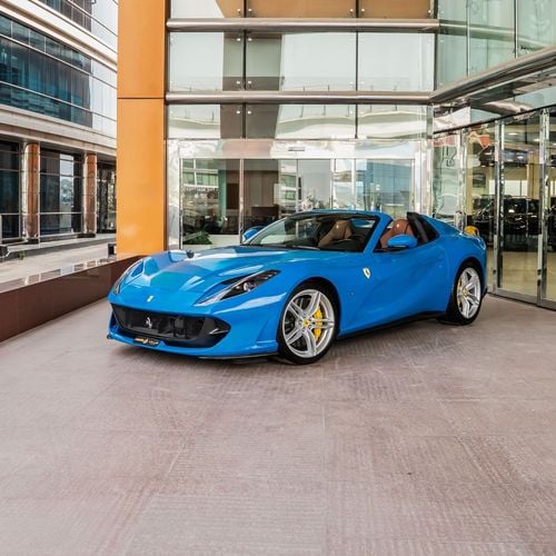 فيراري 812 GTS 2022 FERRARI 812 GTS DONE ONLY 2300KM