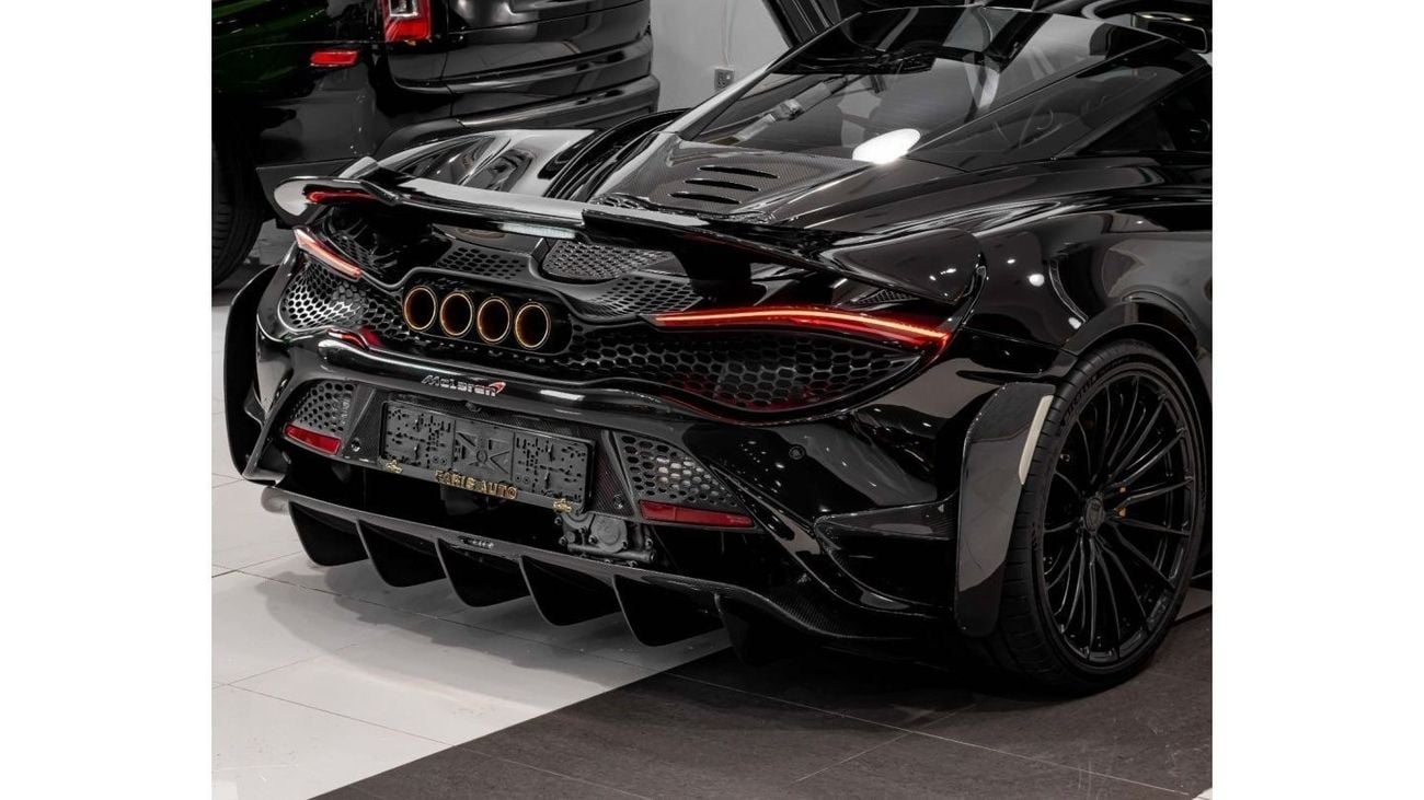 McLaren 720S Std 720-S UPGRADED TO 765-LT - GCC -EXHAUST SYSTEM + 999K GOLD IN EXHAUST + FULL CARBON FIBER EXTERI