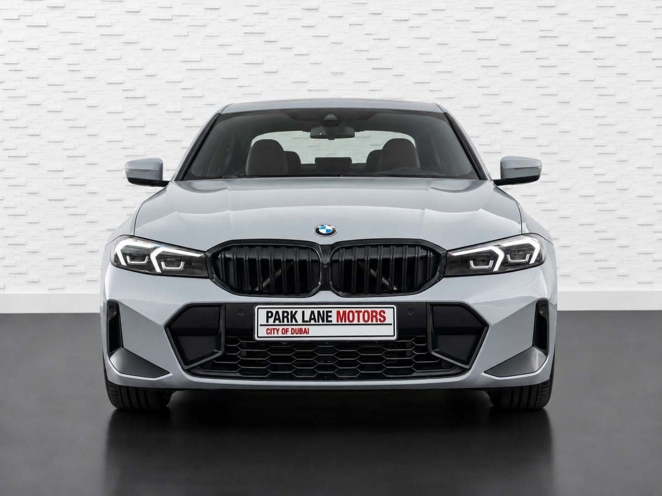 BMW 320i SHADOW PACKAGE