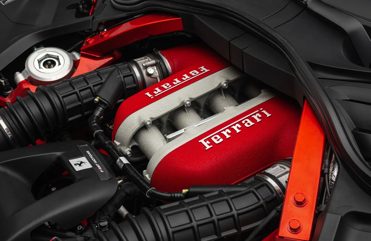 فيراري بوروسانجوي 6.5L V12 Naturally Aspirated Engine