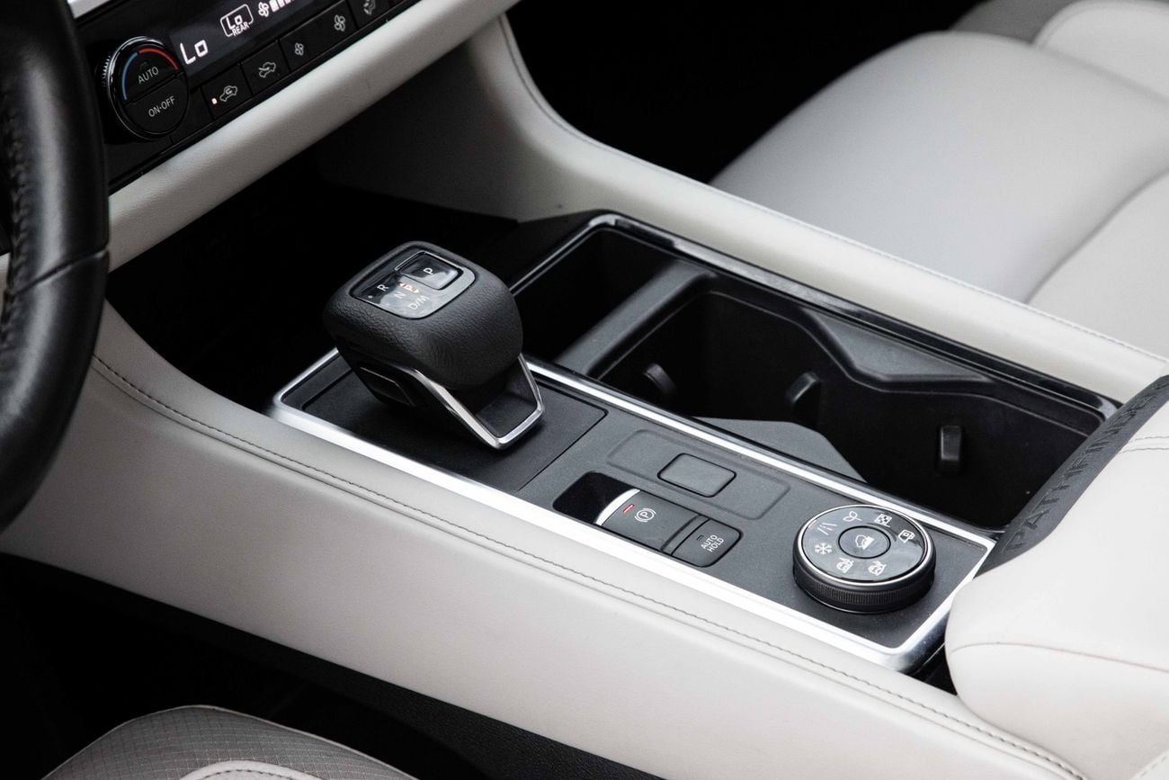 نيسان باثفايندر SV Pathfinder SV | 2,155 P.M | 0% Downpayment | ONE OWNER | NISSAN HISTORY!