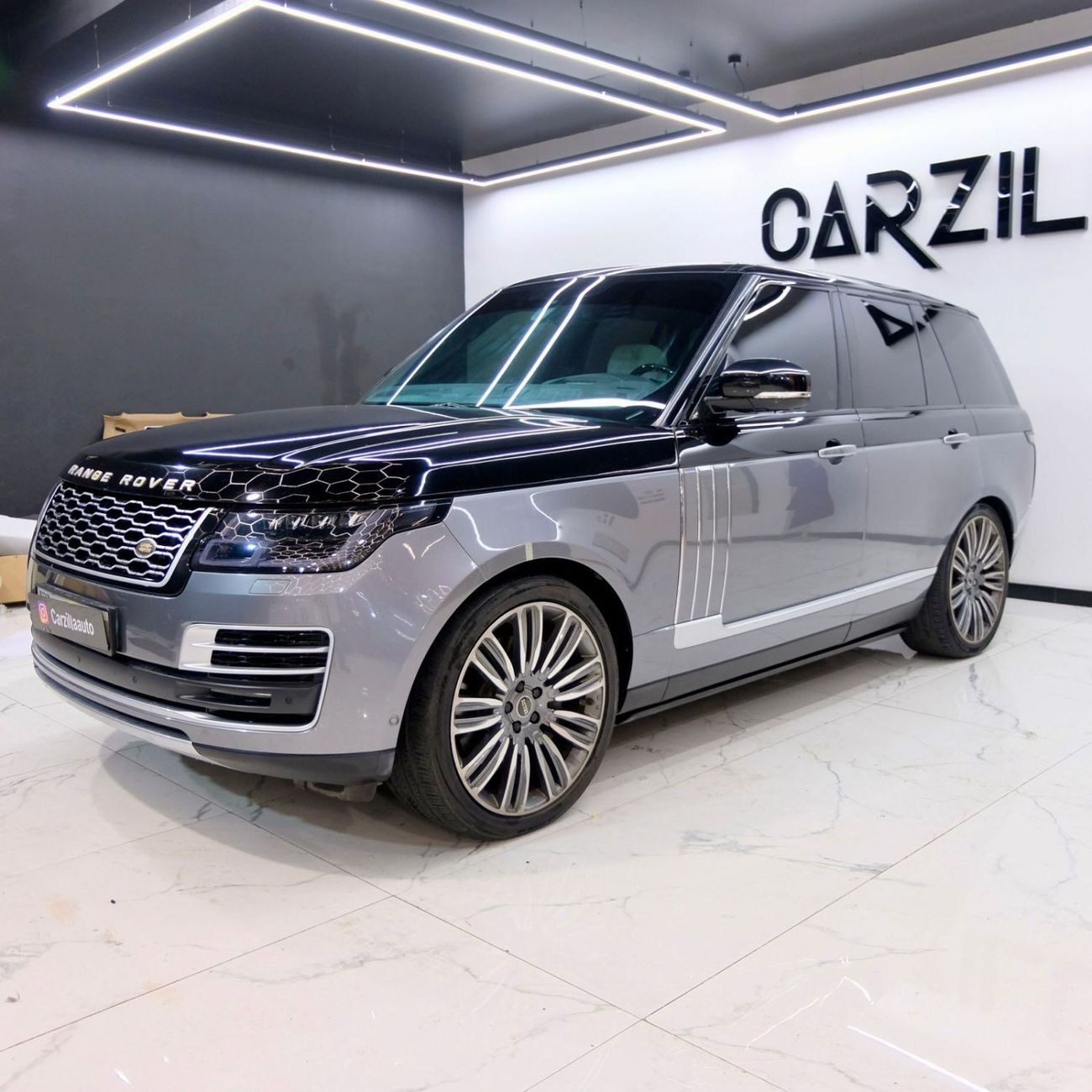 Land Rover Range Rover Autobiography 5.0L (375 HP) Range Rover Autobiography 2016 | American Specs | Dual Tone Gray & Black