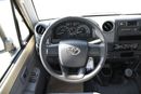 Toyota Land Cruiser 70 4.0L V6 78 Serice MT ( Ready Car )