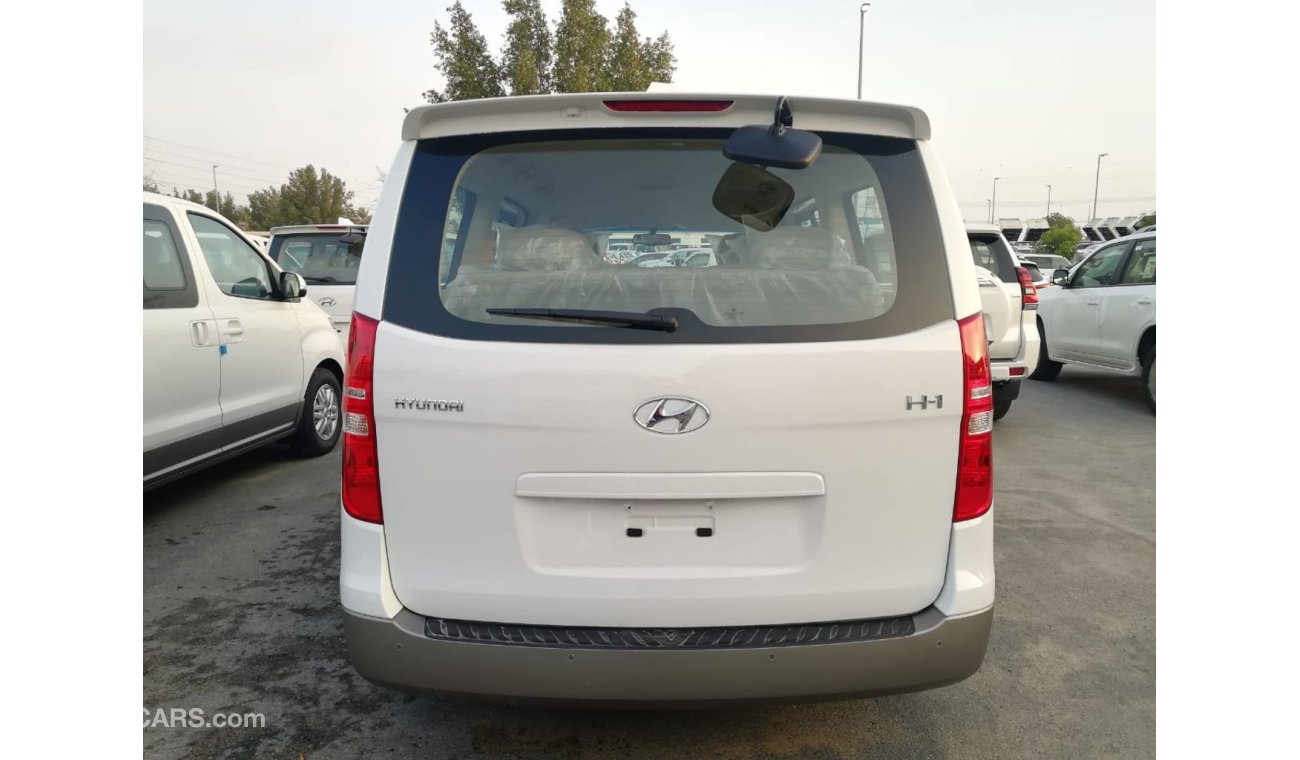 هيونداي H-1 12 Seats 2.4L Petrol Automatic