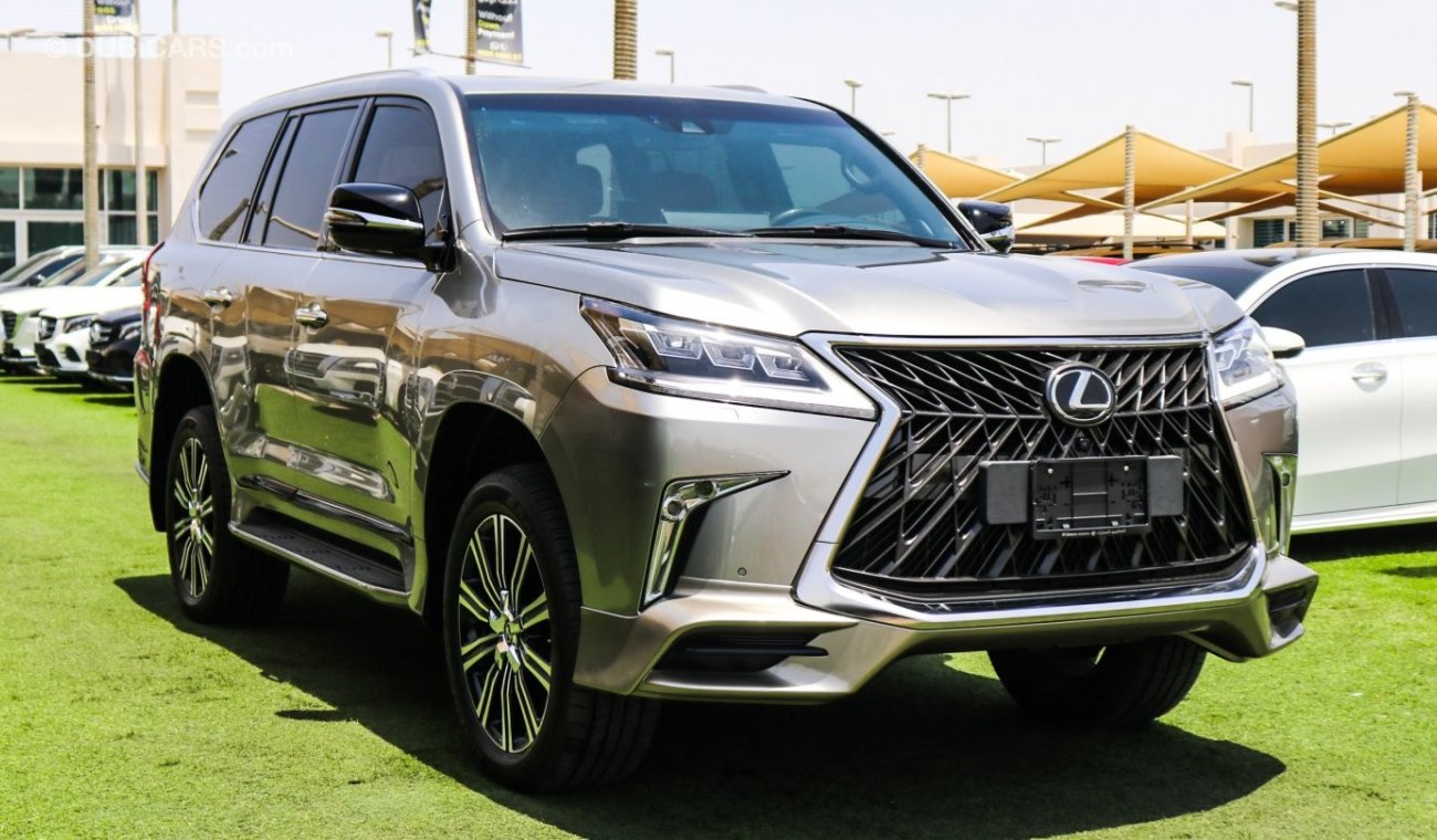 Lexus LX570 S