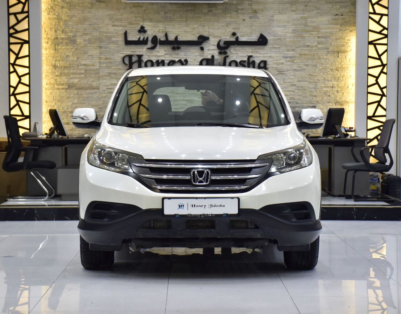 Honda CR-V LX EXCELLENT DEAL for our Honda CR-V ( 2013 Model ) in White Color GCC Specs
