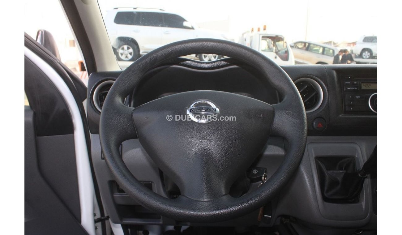 Nissan Urvan Nissan Urvan Hi-Roof 2020 GCC, in excellent condition, without accidents