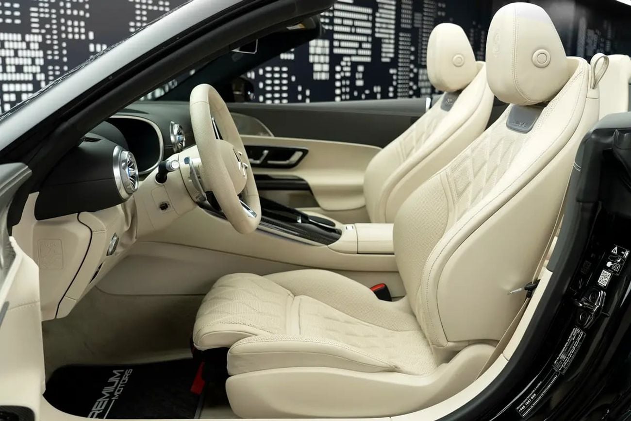 مرسيدس بنز SL 55 AMG Roadster 4Matic+