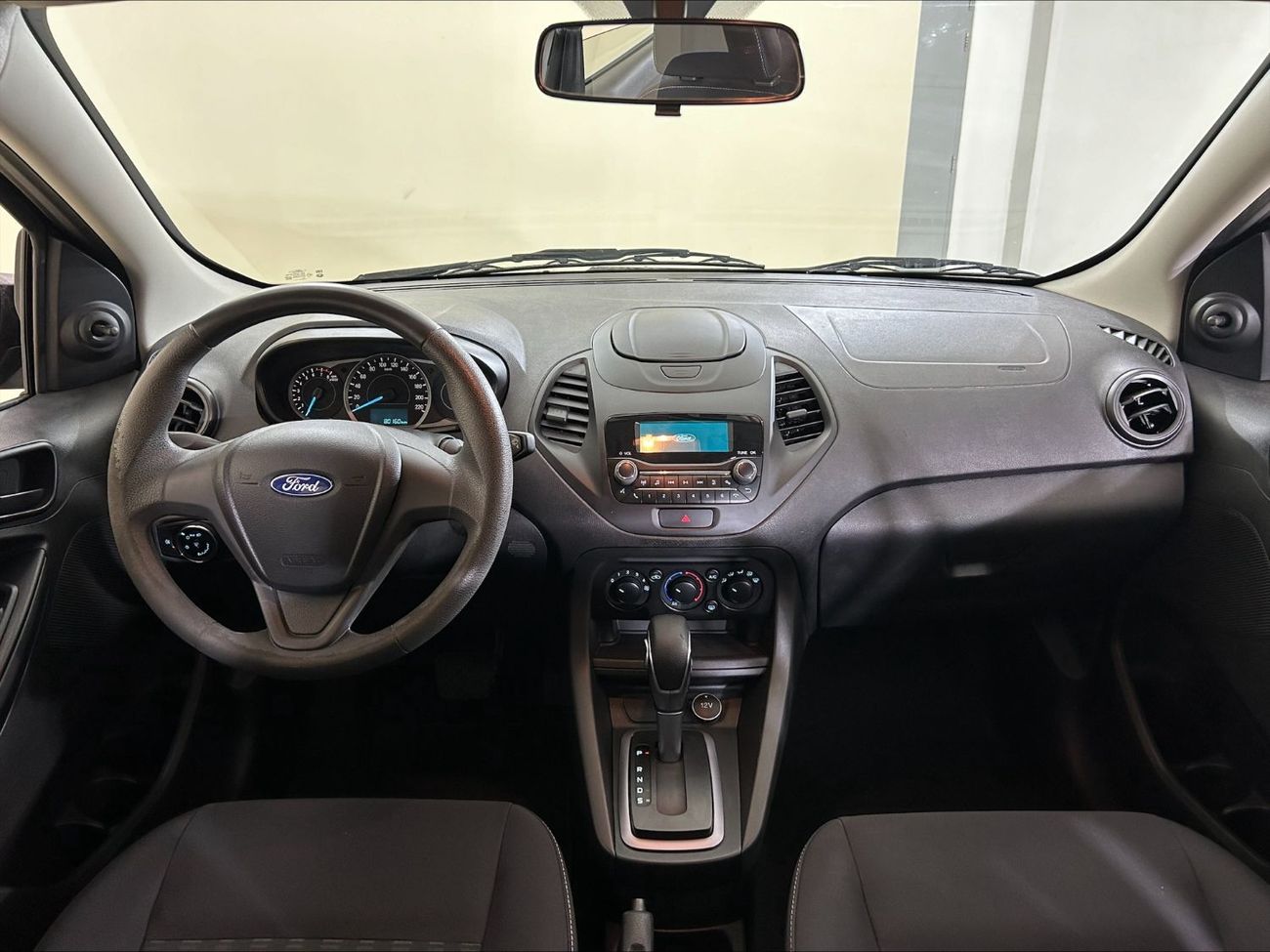 فورد فيجو FG2120 FIGO 5DR AMBIENTE CLTH AT