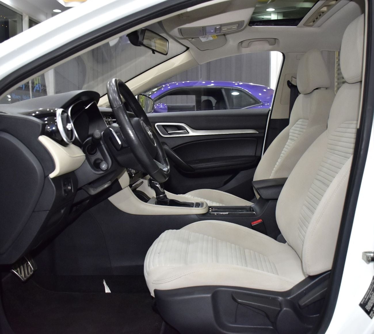 MG 6 LUXURY EXCELLENT DEAL for our MG 6 ( 2022 Model ) in White Color GCC Specs