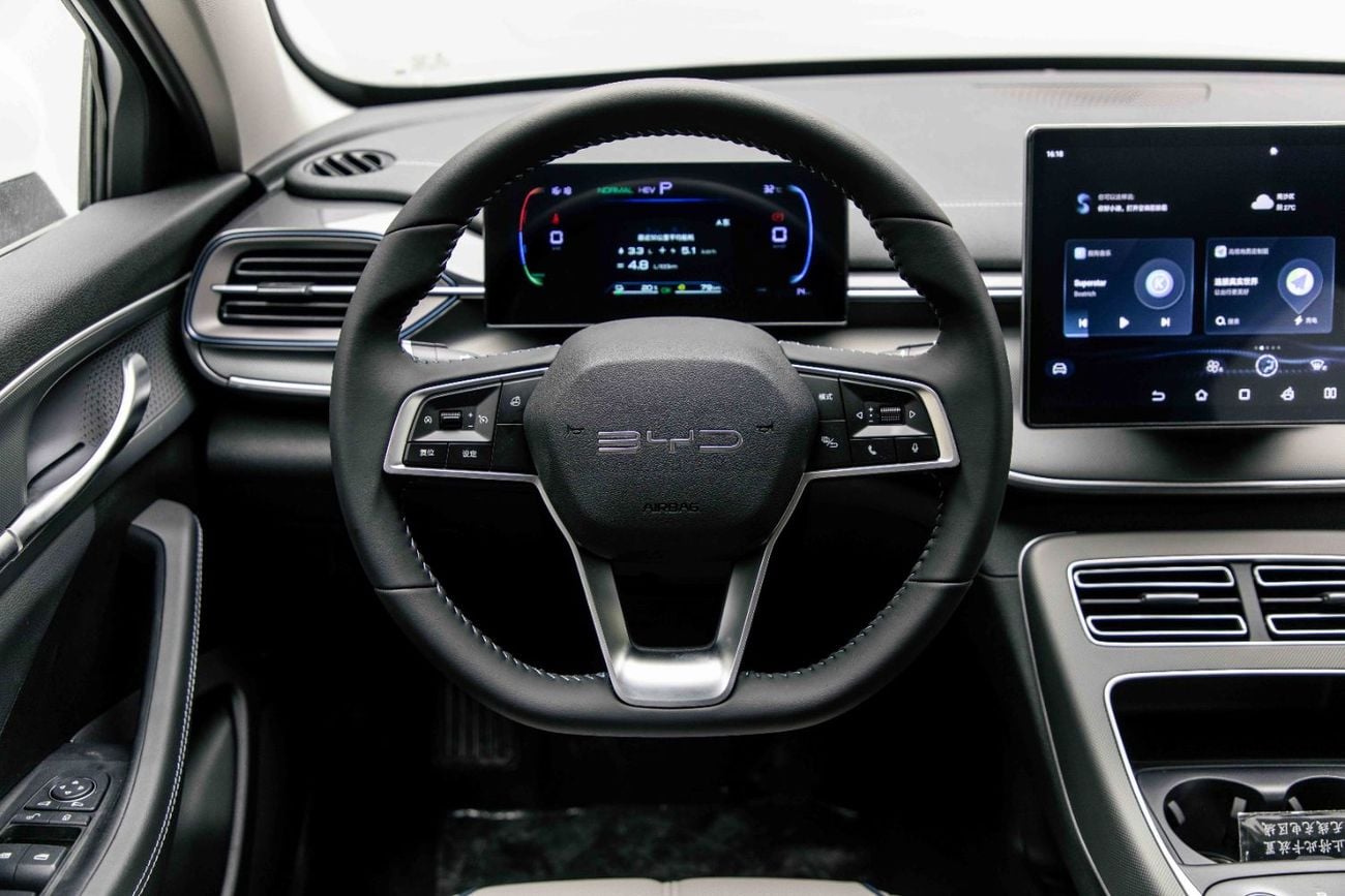 بي واي دي ديسترويار 05 DM-I Luxury 1.5L Plug in Hybrid - White Inside Grey | Export Only