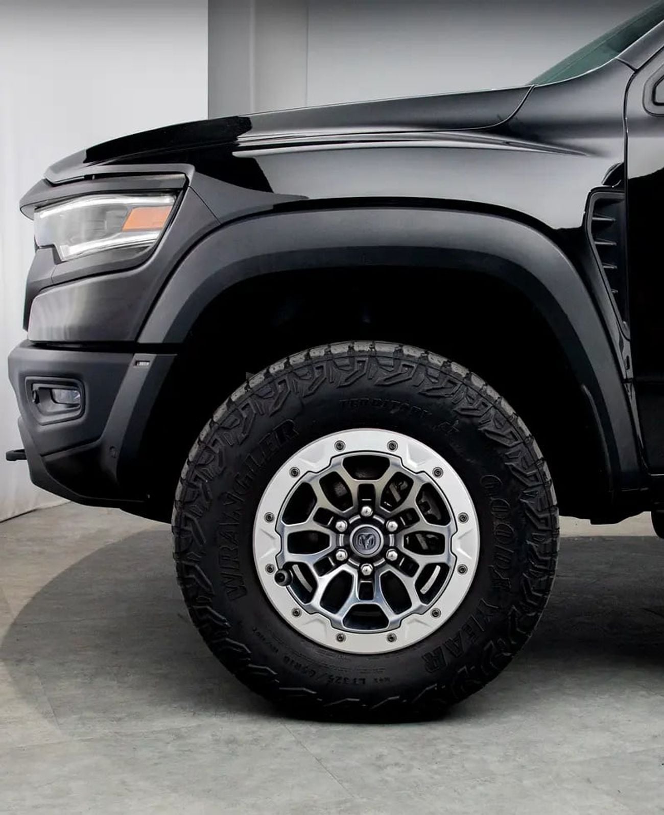 RAM 1500 6.2L Supercharged V8 • Full Service History • GCC Specs