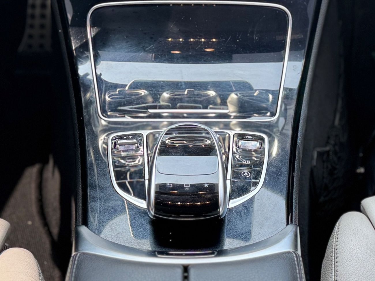 مرسيدس بنز C 200 Mercedes-Benz C200 / 2014 / Germany/ Original Paint