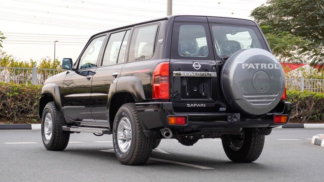 Nissan Patrol Safari Safari 4.8L A/T