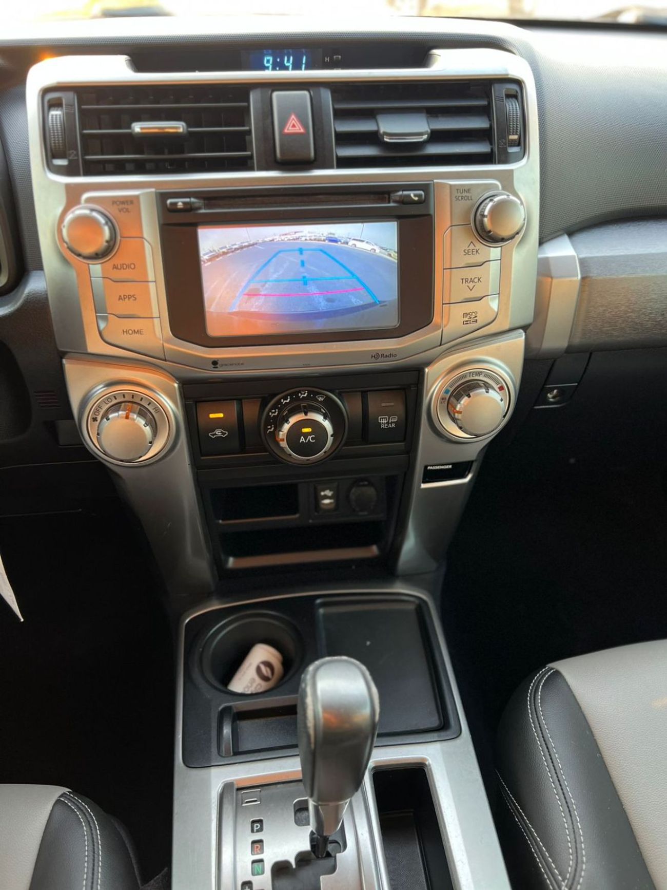 تويوتا Runner4 2015 Toyota 4Runner SR5 Premium - 4.0L V6 - Full Display Rear CAM  - Leather Seat - 72000 Mileage  -