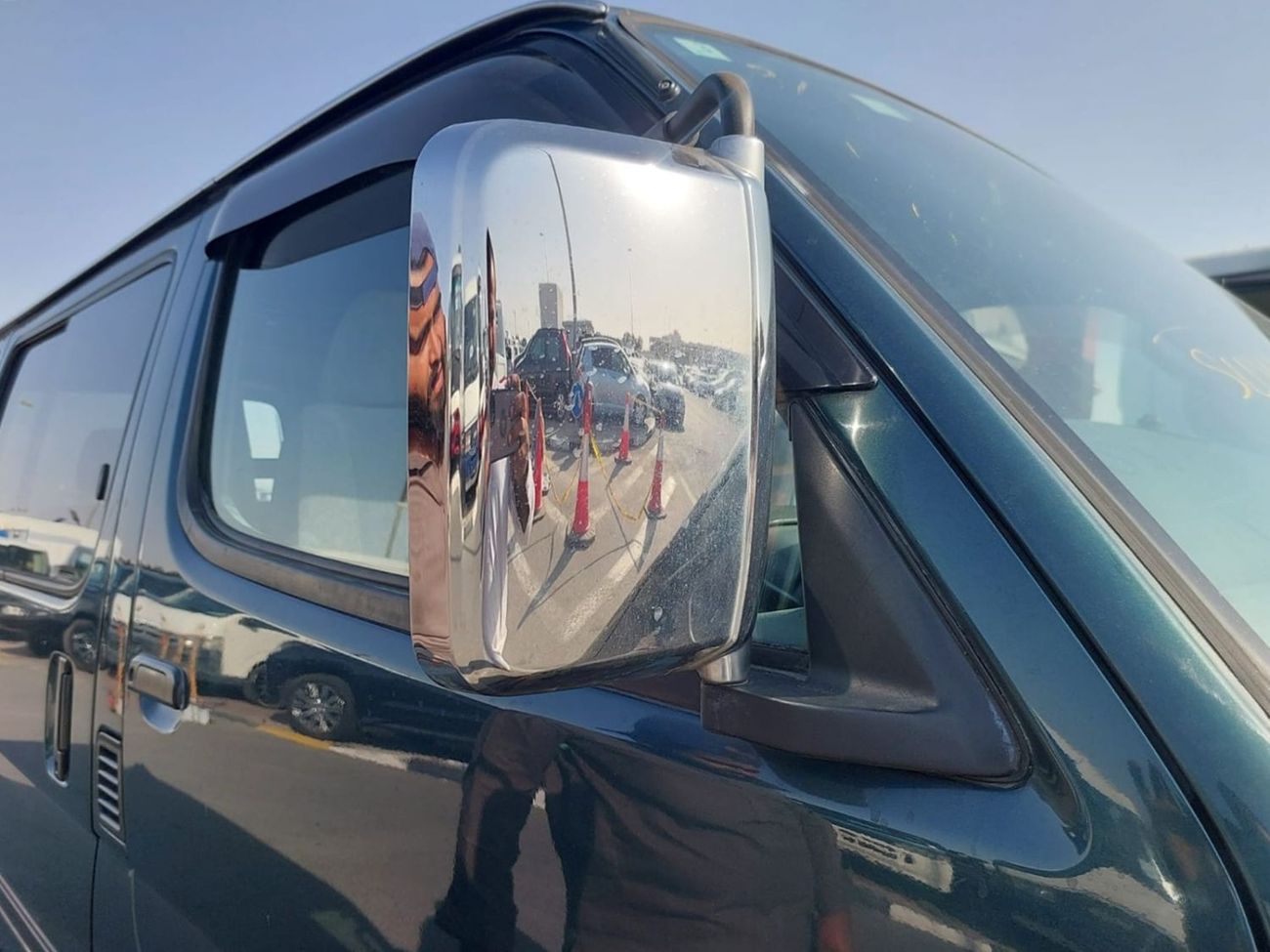 Toyota Hiace TOYOTA HIACE VAN RHD 2003 MODEL 2.0 L PETROL MANUAL(PM12008)