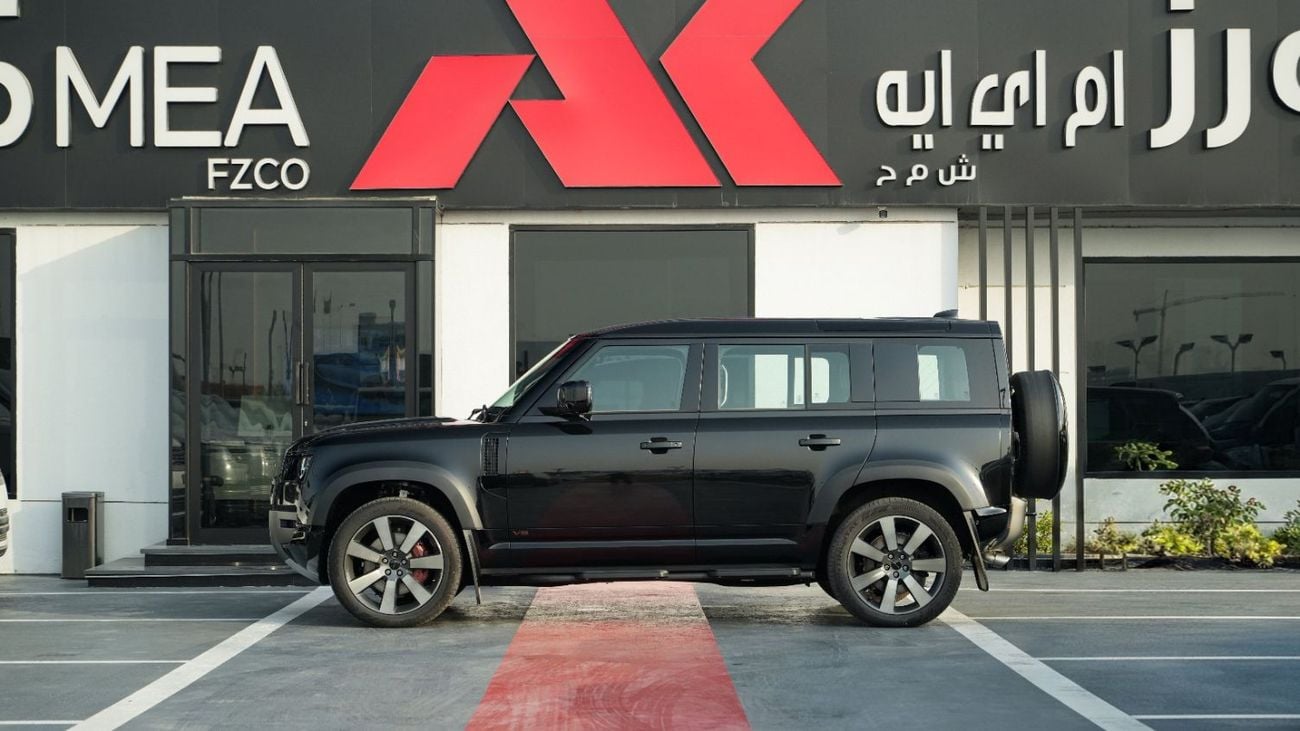 Land Rover Defender 110 ULTIMATE EDITION P525 V8 5.0 Black 2026MY Export Only