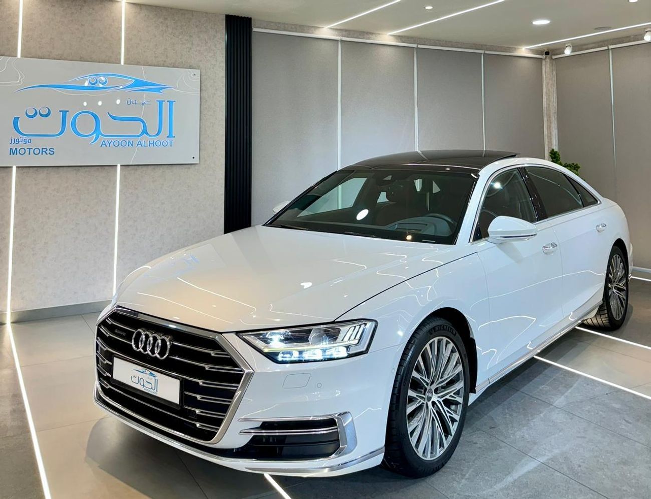 أودي A8 L 60 TFSI Quattro 4.0L (454 HP) AMAZING VIP AUDI A8 TFSI V6 || F.S.H || GCC || EXCELLENT PERFORMANCE