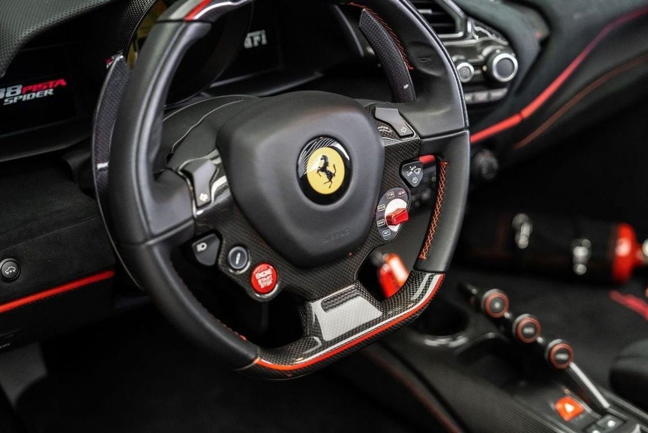 Ferrari 488 Pista Spider 3.9L