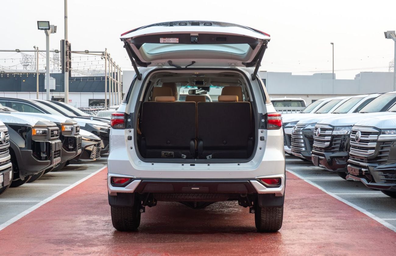 Toyota Fortuner SR5