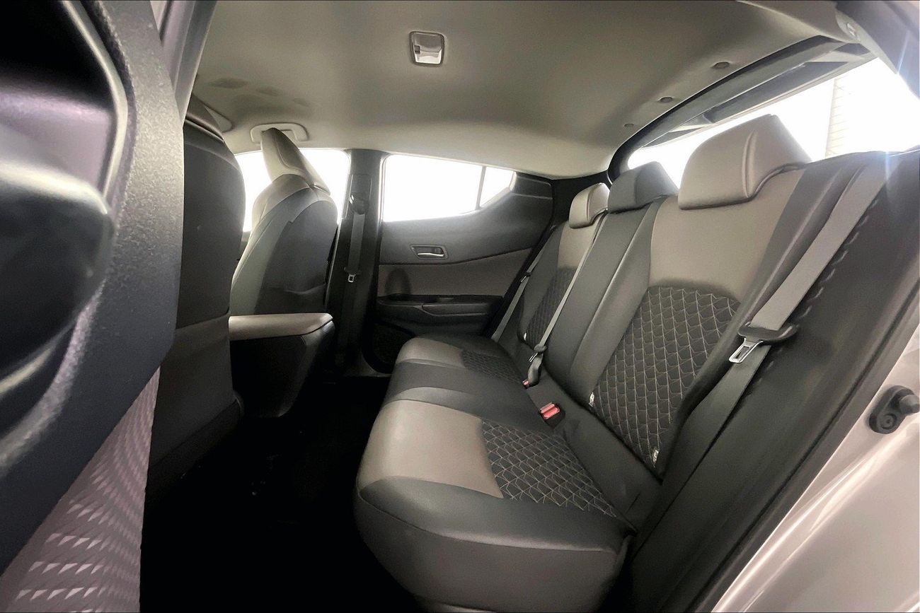 Toyota CHR VX | Guaranteed Warranty | 0 Down Payment