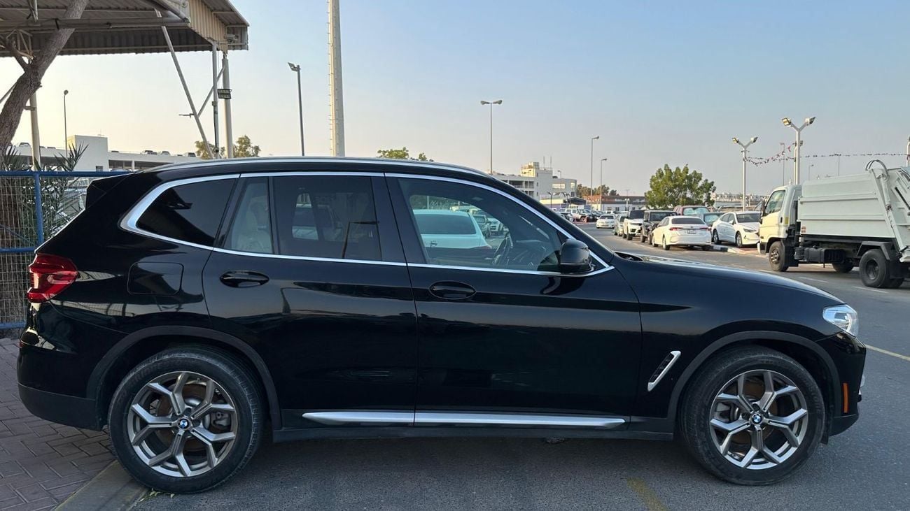بي أم دبليو X3 xDrive 30i Exclusive 2.0L
