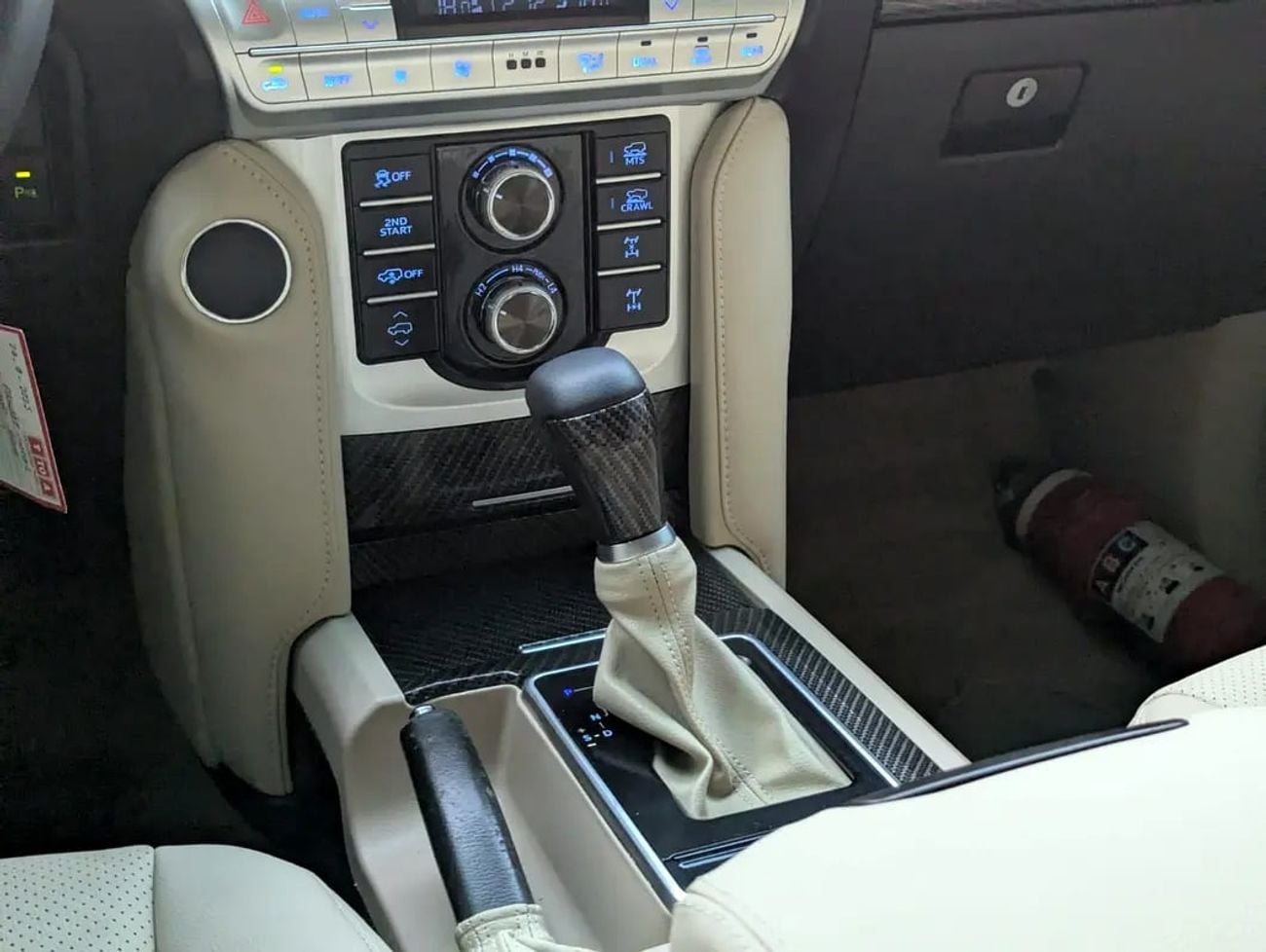 Toyota Prado TX-L FACELIFTED WITH INTERIOR AND EXTERIOR GCC V4 2.7L IN EXCELLENT CONDITION