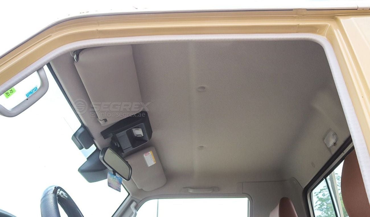 تويوتا لاند كروزر بيك آب LC79, Single Cabin, 4.0L Petrol 4WD 6-Speed Automatic | Brand New | 2025 Model | For Export