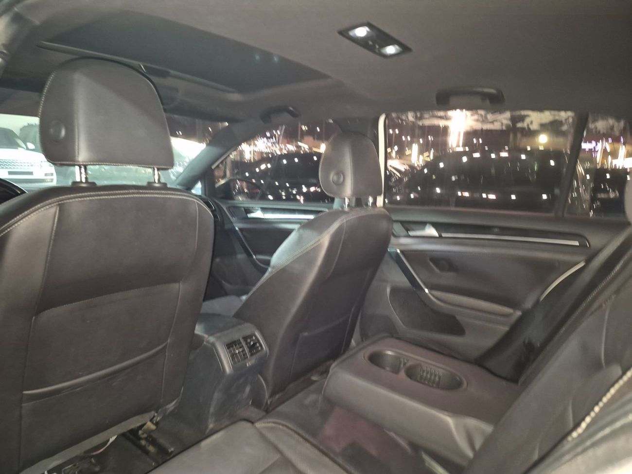 فولكس واجن جولف ار