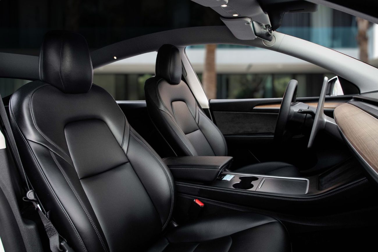 تسلا موديل Y Long Range | 2,350 P.M  | 0% Downpayment | Agency Warranty | Low KM!