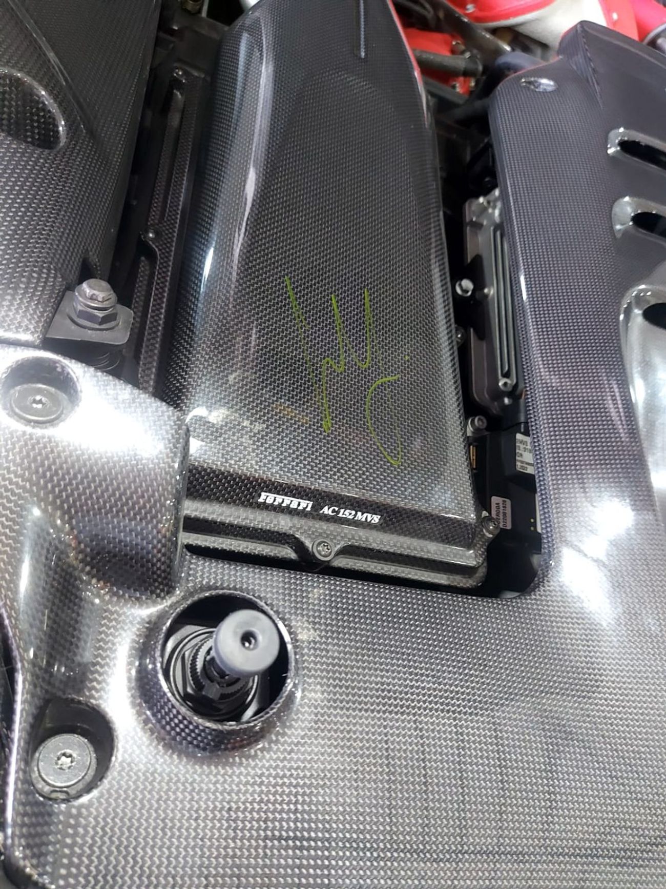 فيراري 812 كومبيتيزون