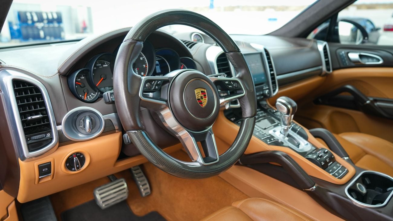 Porsche Cayenne GTS 4.8L