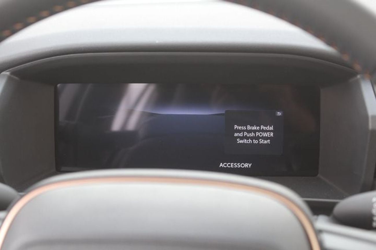 Toyota Frontlander Luxury