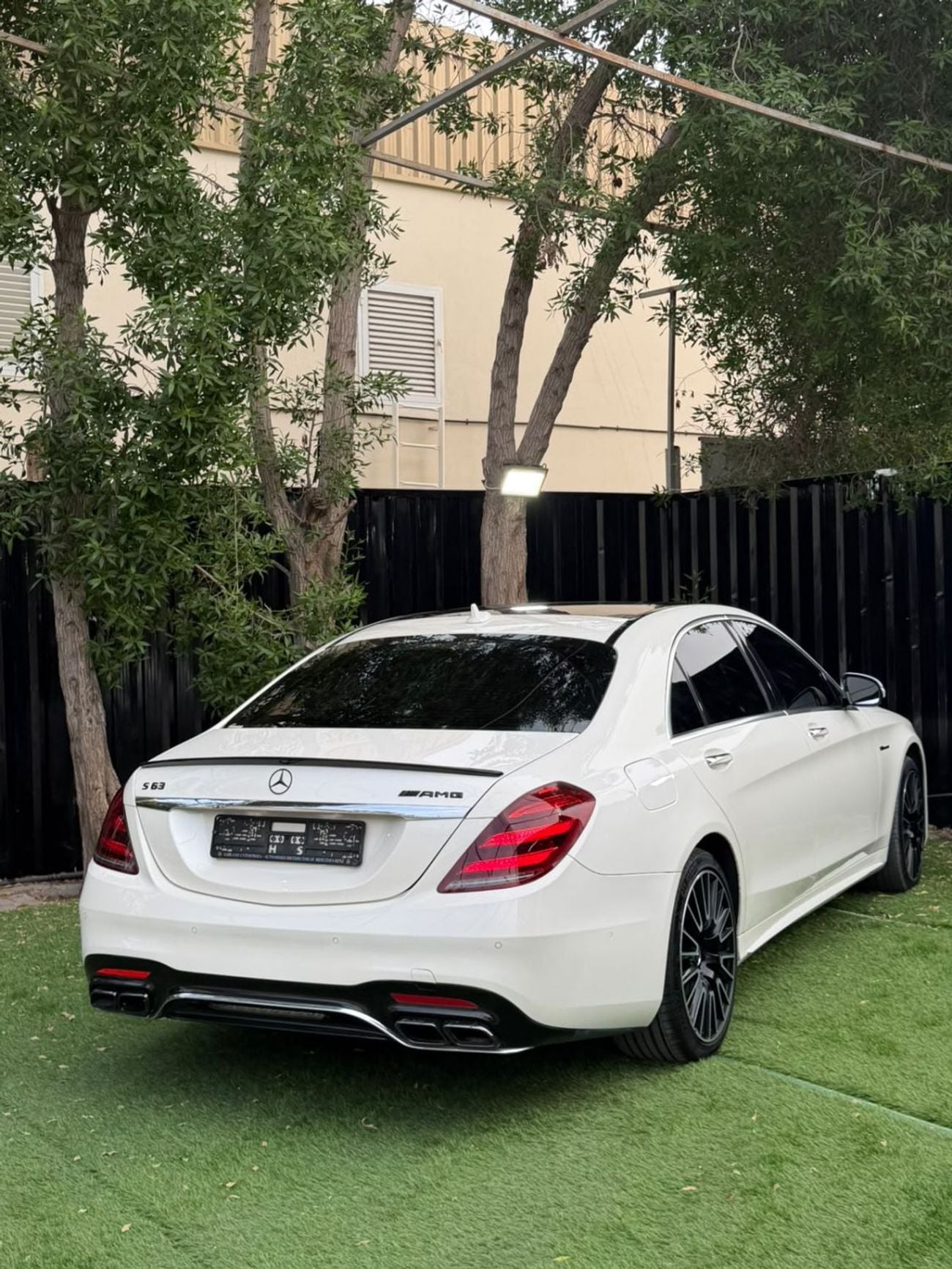 Mercedes Benz S400 AMG