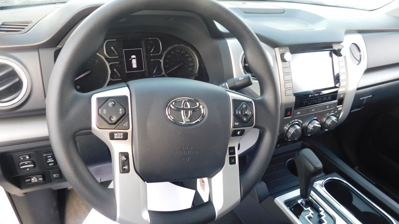 Toyota Tundra CREWMAX SR5 SX 5.7L AUTOMATIC