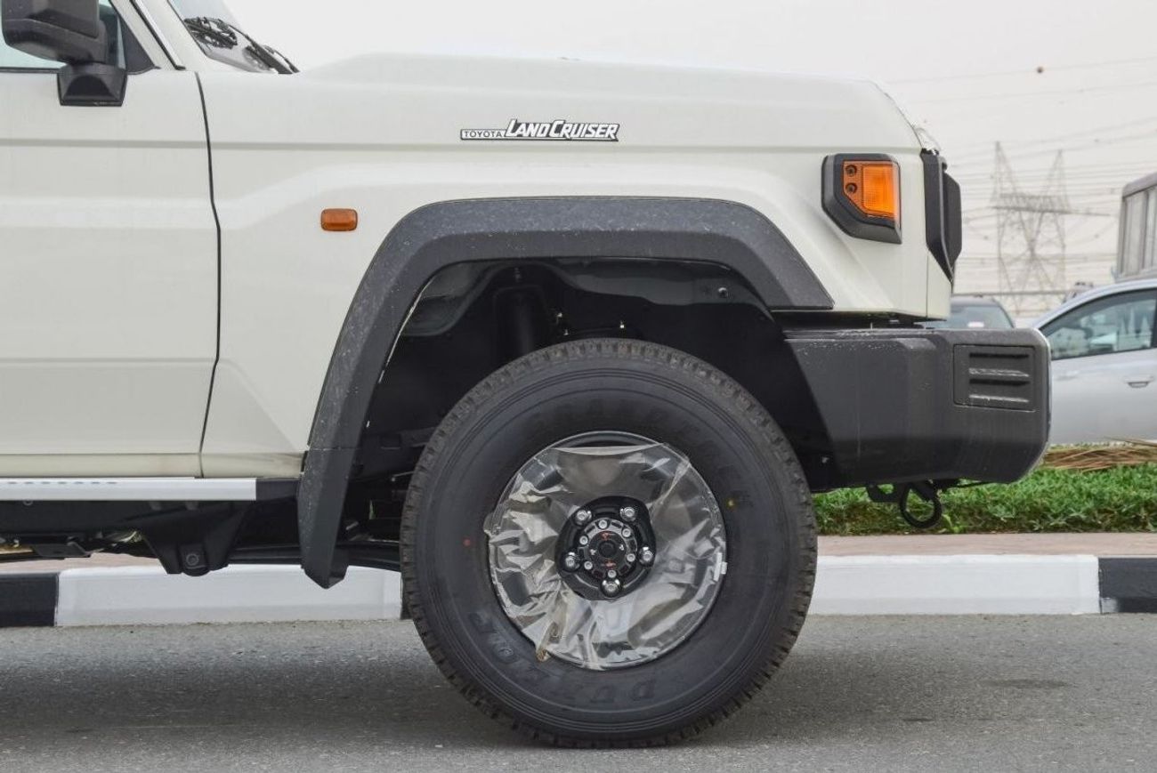 Toyota Land Cruiser TOYOTA LAND CRUISER 76 SERIES 4.0L V6 4WD 5DOOR SUV 2024 | REAR CAMERA | 10 INCH DISPLAY | D