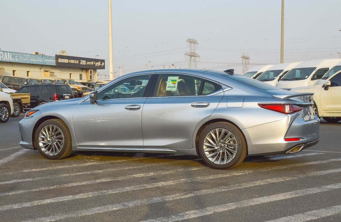Lexus ES350 LEXUS ES350 3.5L V6 FWD SEDAN 2025 (FULL OPTION)