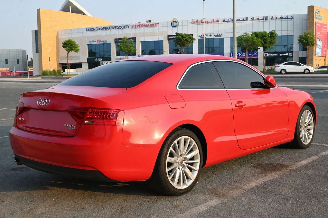 أودي A5 45 TFSI S-LINE