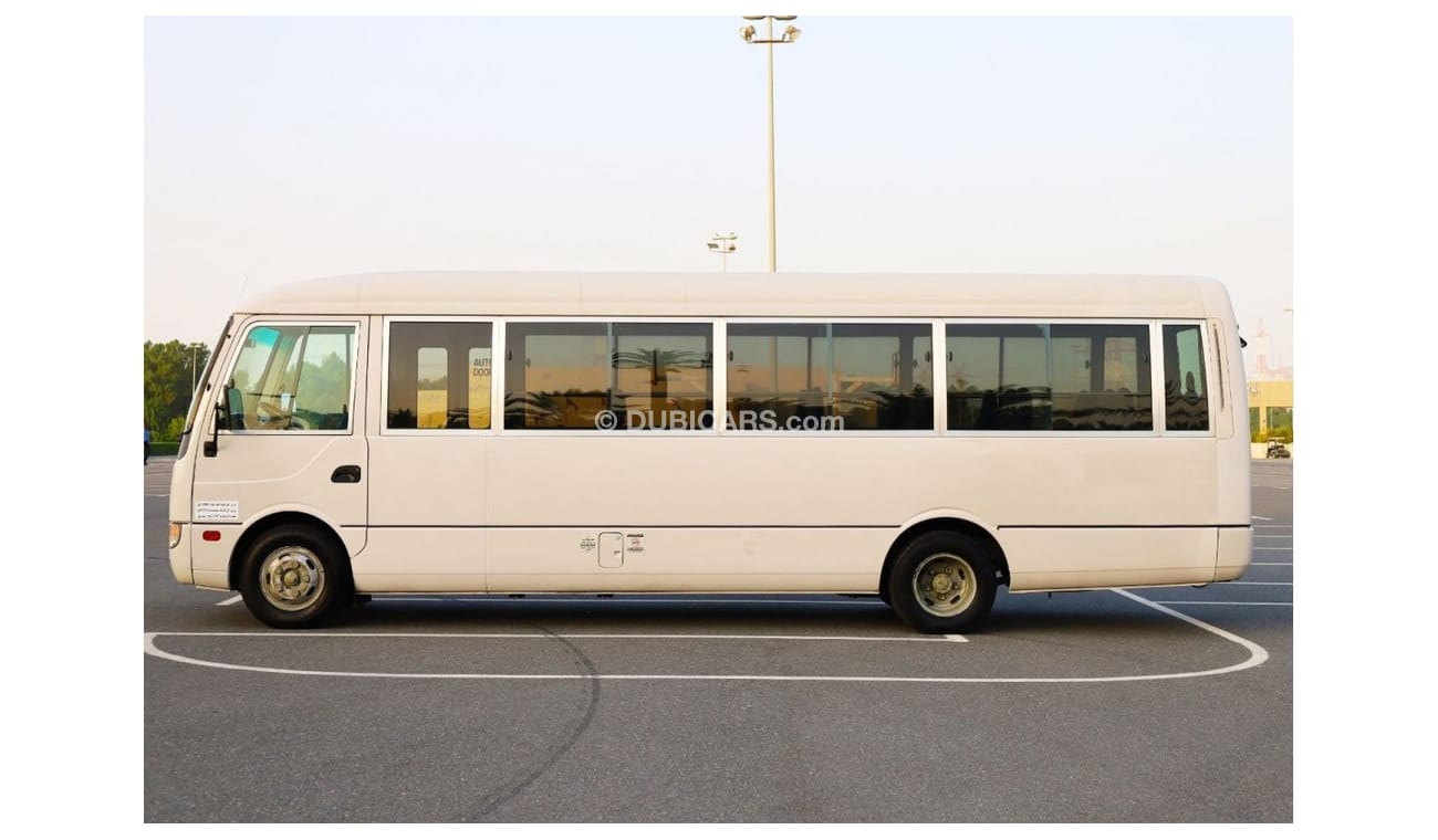 Mitsubishi Rosa 2016 ROSA BUS DIESEL M/T | 34 SEATS - LOW MILEAGE - GCC SPECS - EXCELLENT CONDITION