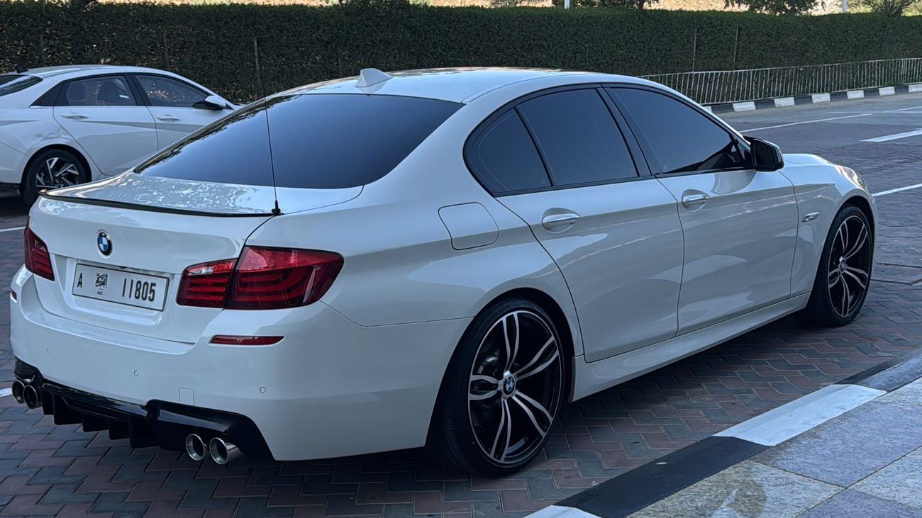 BMW 528i