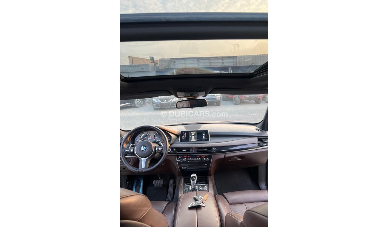 BMW X5 50i Luxury